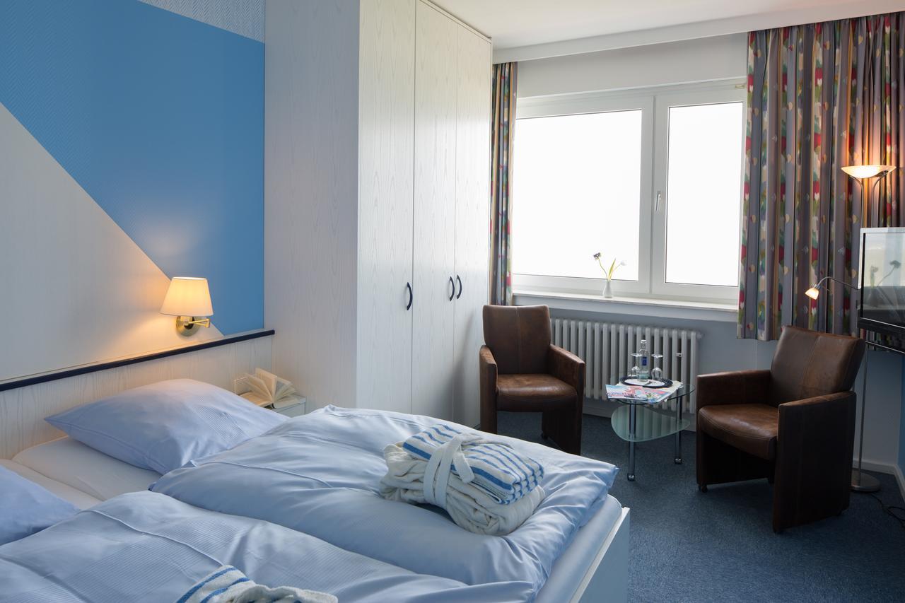 Hotel Haus Waterkant & Strandvilla Eils 3*